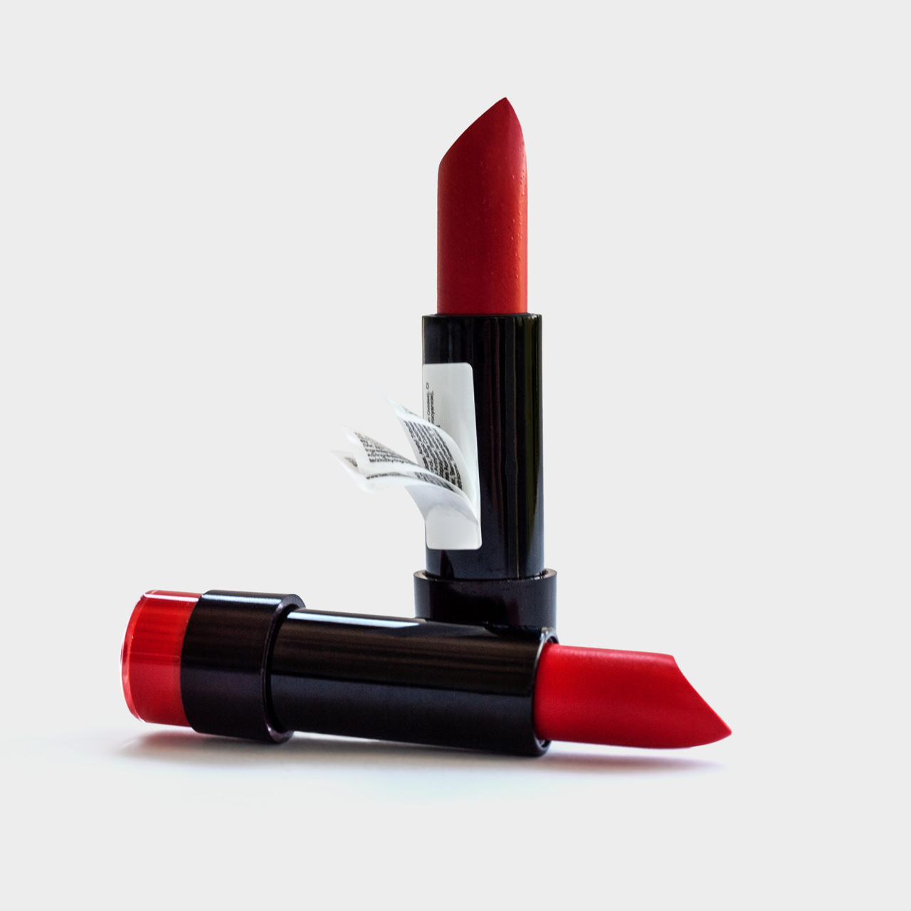 Etykiety wielowarstwowe peel-off na pomadce